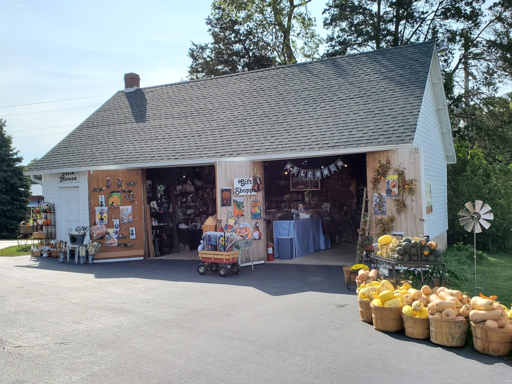 Gift Shop - Dollinger Family Farms